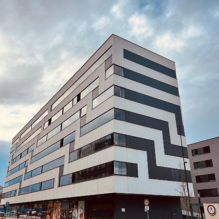 White Pearl Studio With Parking In Holesovice ปราก ภายนอก รูปภาพ